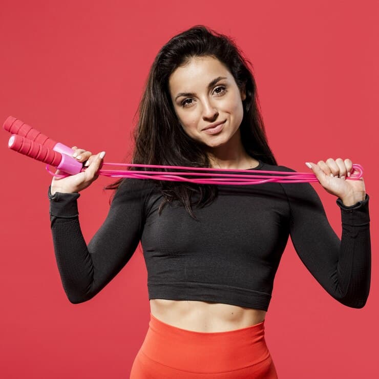 FlexFlow fitness coaches demonstrating personal training services